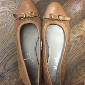 AGL Cap Toe Ballet Flat